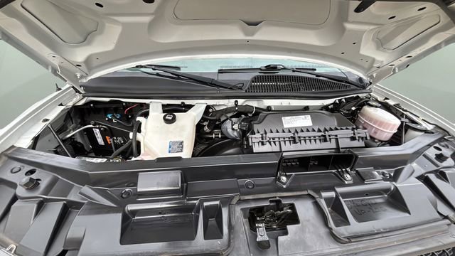 Used 2022 Chevrolet Express 2500 Work Van w/ Driver Convenience Package image 29