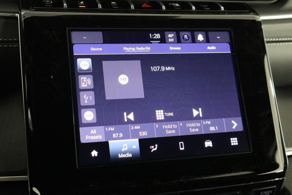 New 2026 Jeep Grand Cherokee L Laredo image 30