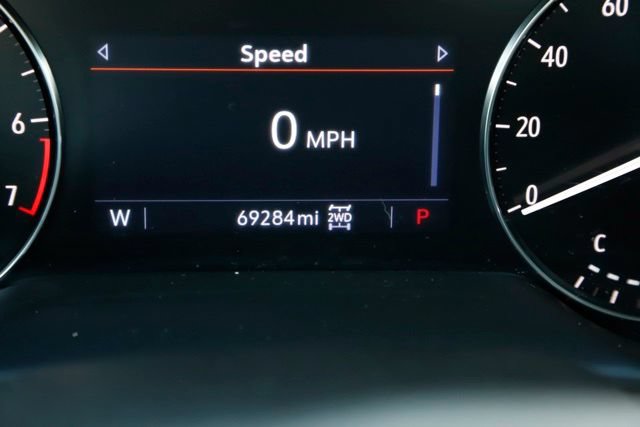 Used 2022 Buick Envision Preferred AWD/4WD image 28