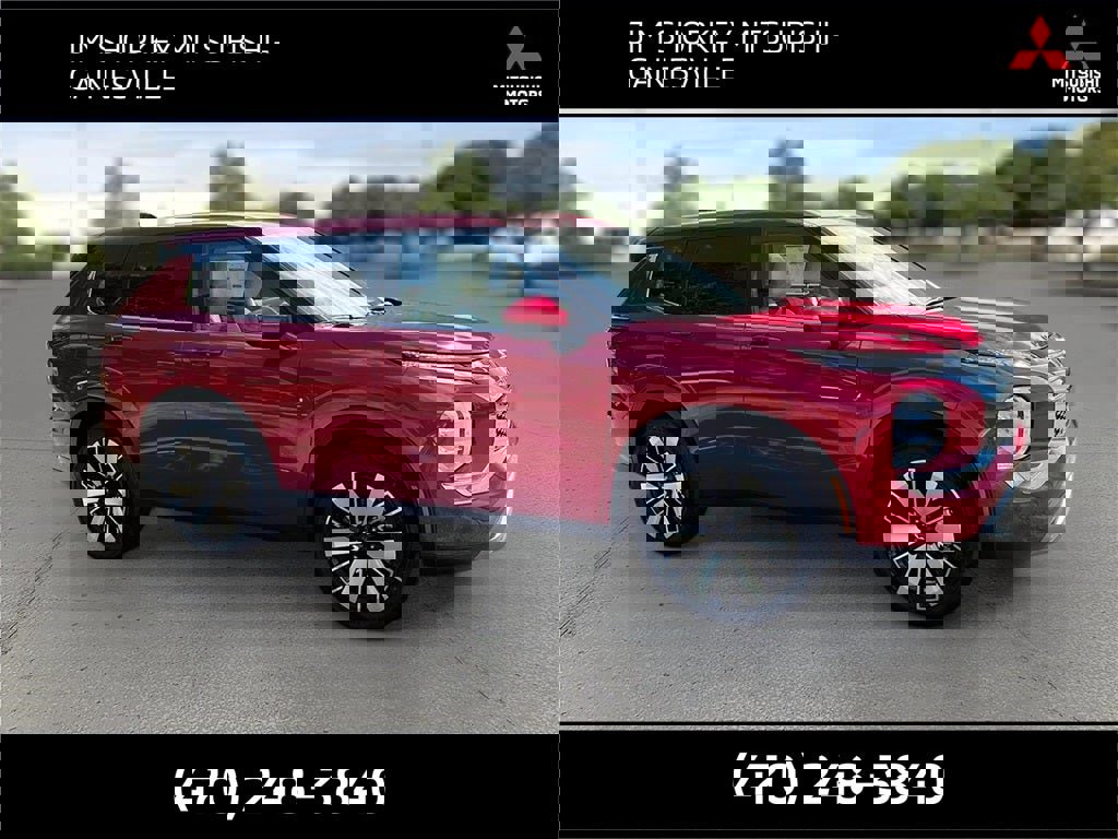 New 2025 Mitsubishi Outlander SE image 1