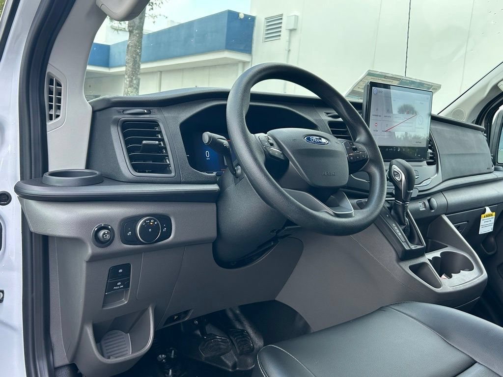 New 2026 Ford Transit 150 Low Roof w/ Load Area Protection Package RWD image 31