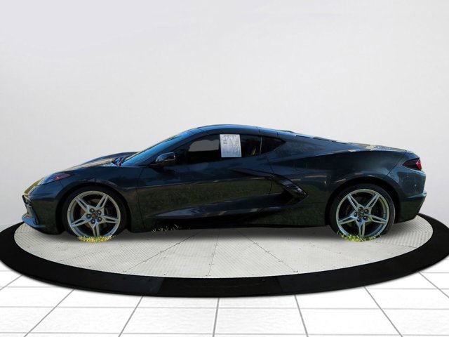 Used 2021 Chevrolet Corvette Stingray Preferred Cpe w/ Engine Appearance Package image 7
