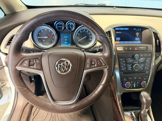 Used 2015 Buick Verano Leather w/ Experience Buick Package FWD image 8