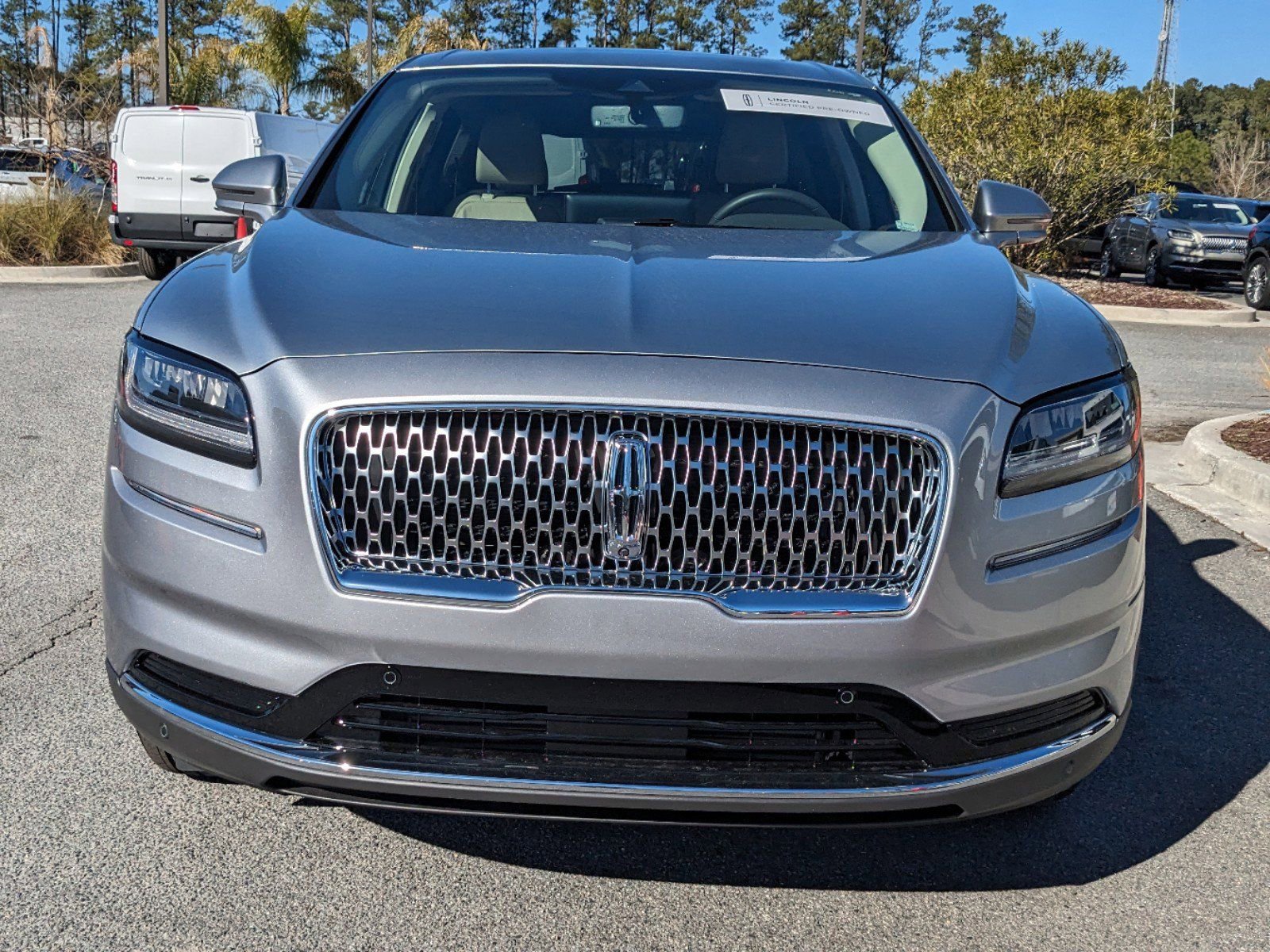 Used 2023 Lincoln Nautilus Reserve w/ Equipment Group 201A image 10