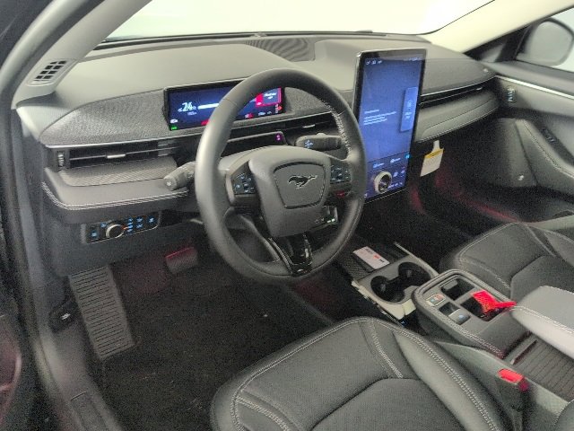 New 2025 Ford Mustang Mach-E Premium image 9
