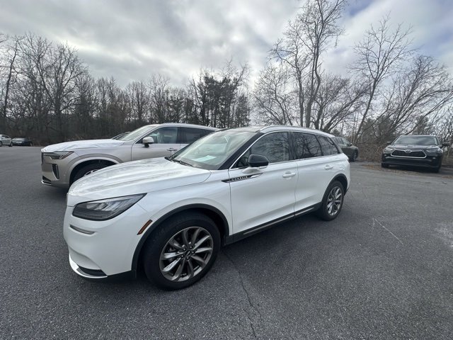 Used 2021 Lincoln Corsair AWD w/ Premium Package image 13