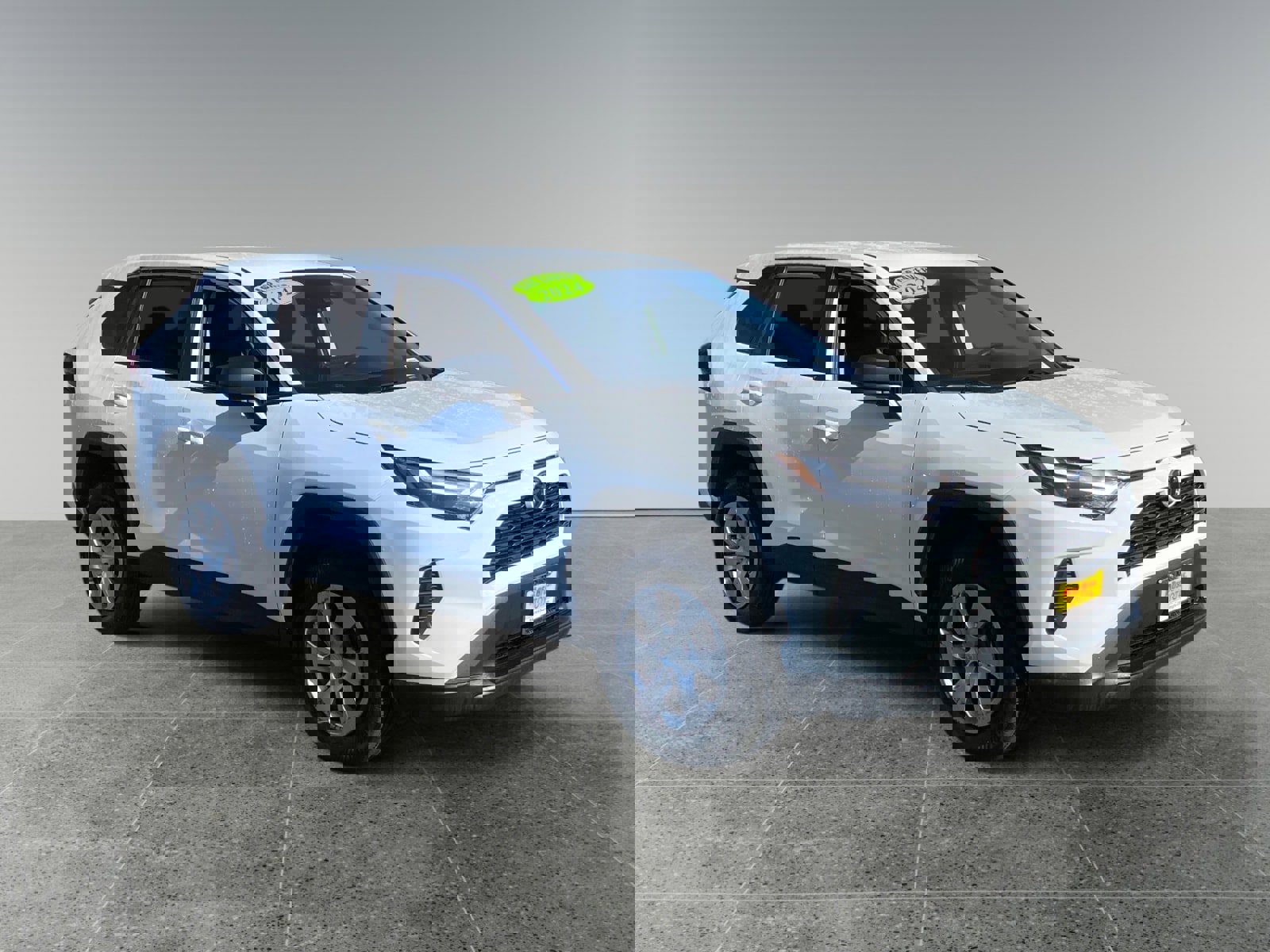 Used 2024 Toyota RAV4 LE image 7