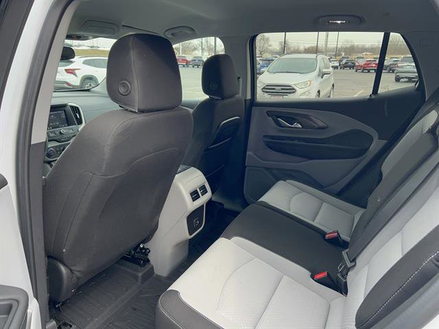 Used 2024 GMC Terrain SLE w/ Driver Convenience Package image 17