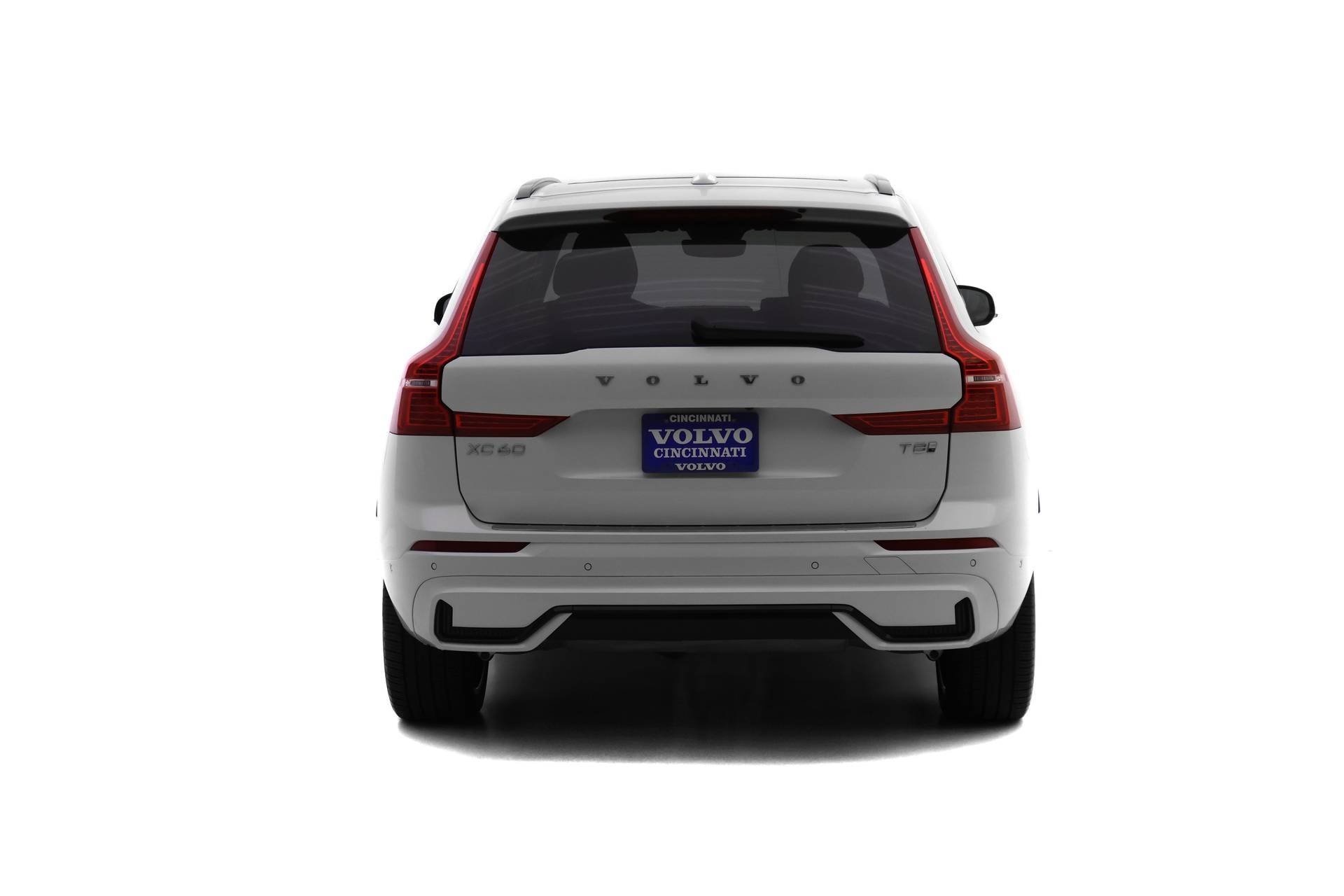 Certified 2025 Volvo XC60 T8 Ultra w/ Protection Package Premier image 7