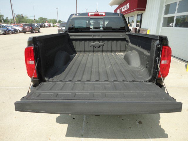 Used 2022 Chevrolet Colorado LT w/ Luxury Package image 14