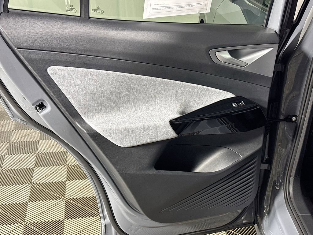 Used 2024 Volkswagen ID.4 2WD image 19