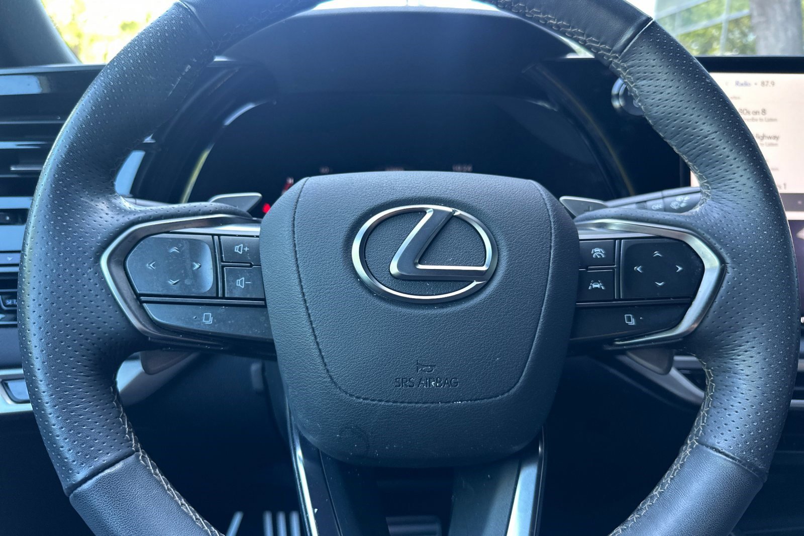 Certified 2024 Lexus RX 500h F Sport w/ Convenience Package image 30