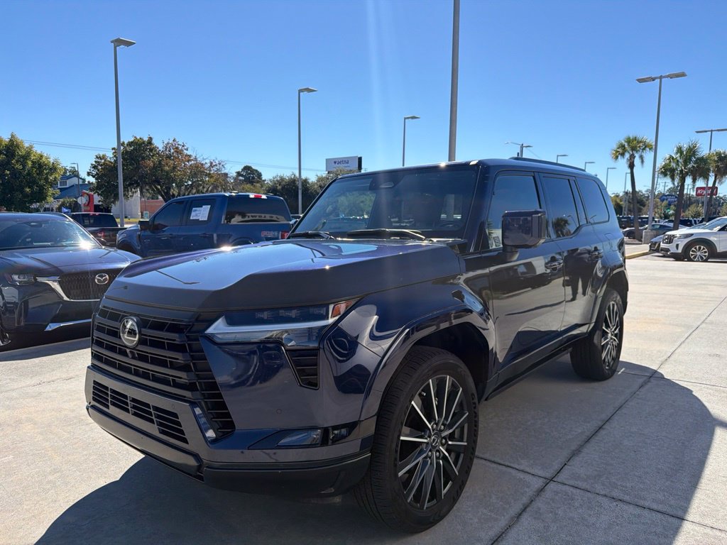 Used 2025 Lexus GX 550 w/ Accessory Package (2T) AWD/4WD image 4