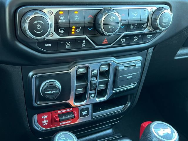 Used 2020 Jeep Wrangler Unlimited Rubicon w/ Uconnect 4C Nav & Sound Group image 24