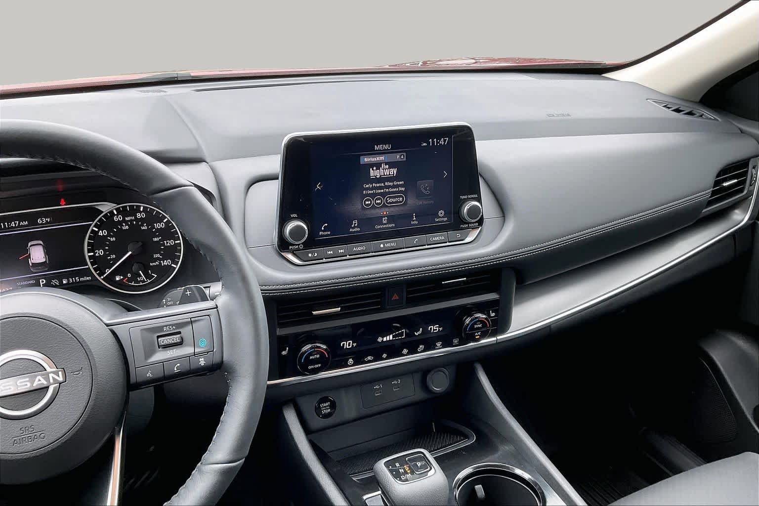 Used 2024 Nissan Rogue SV w/ SV Premium Package FWD image 7