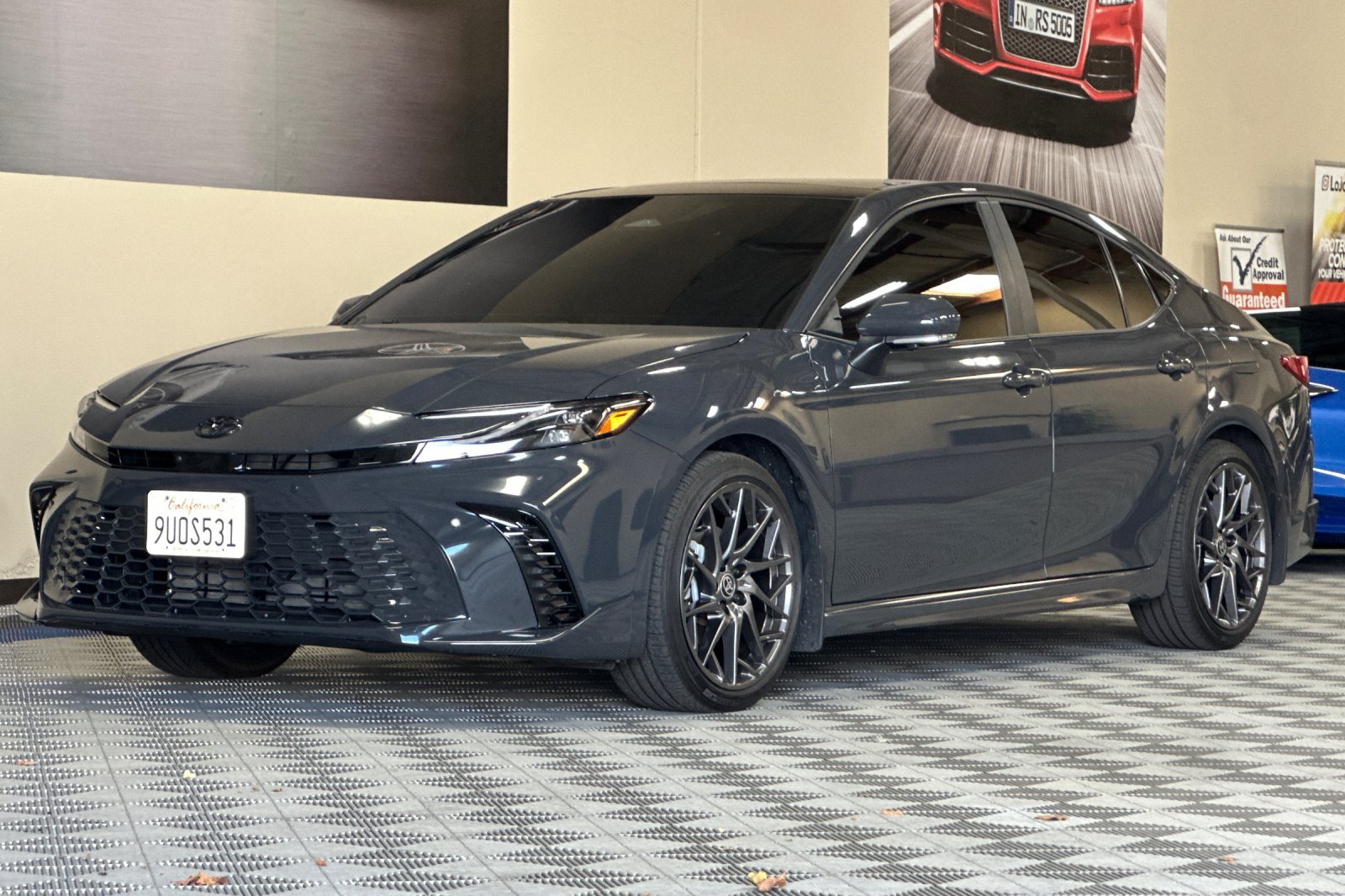 Used 2025 Toyota Camry XSE w/ Premium Plus Package FWD image 7