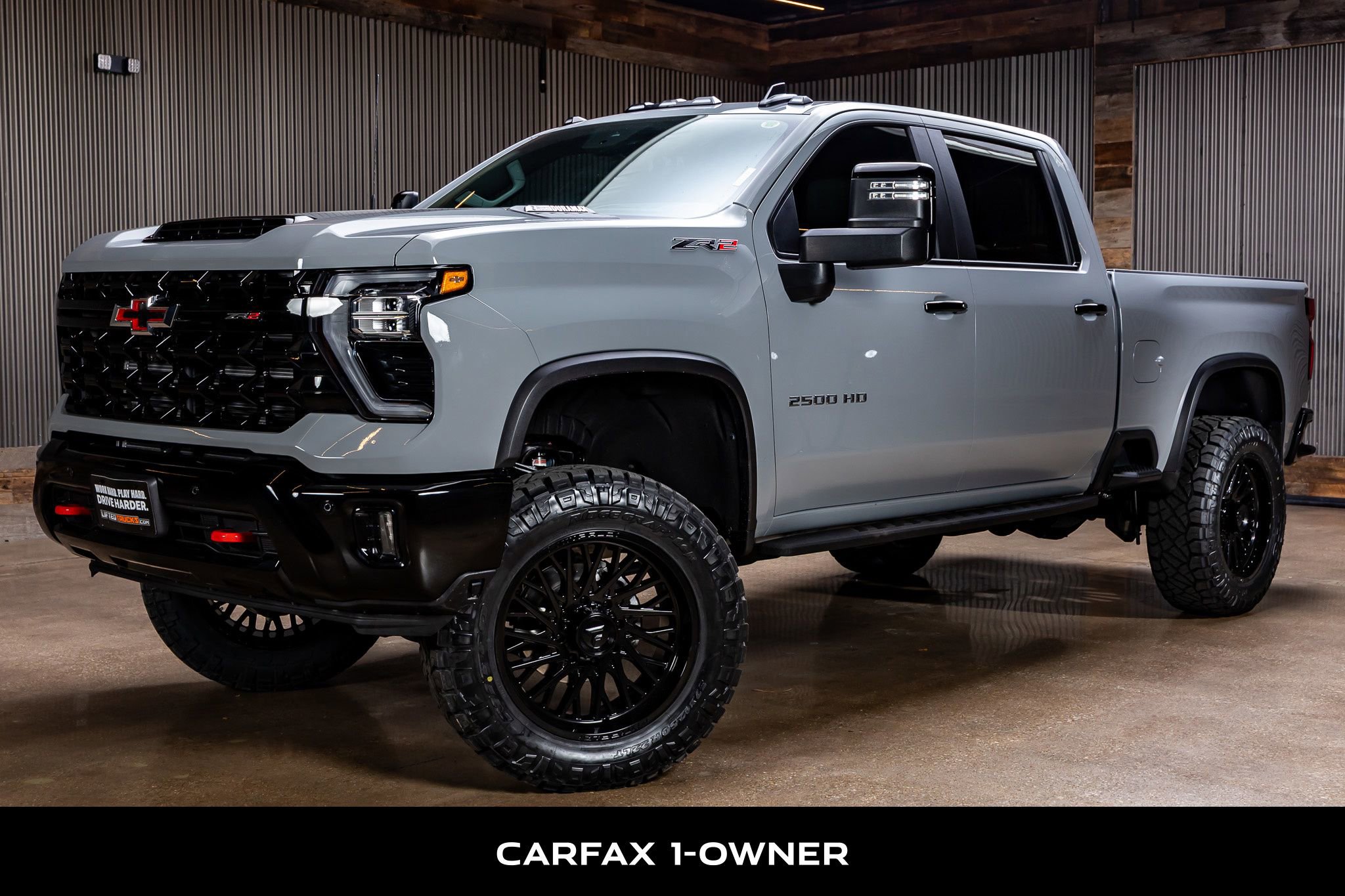 Used 2025 Chevrolet Silverado 2500 ZR2 w/ Technology Package image 5