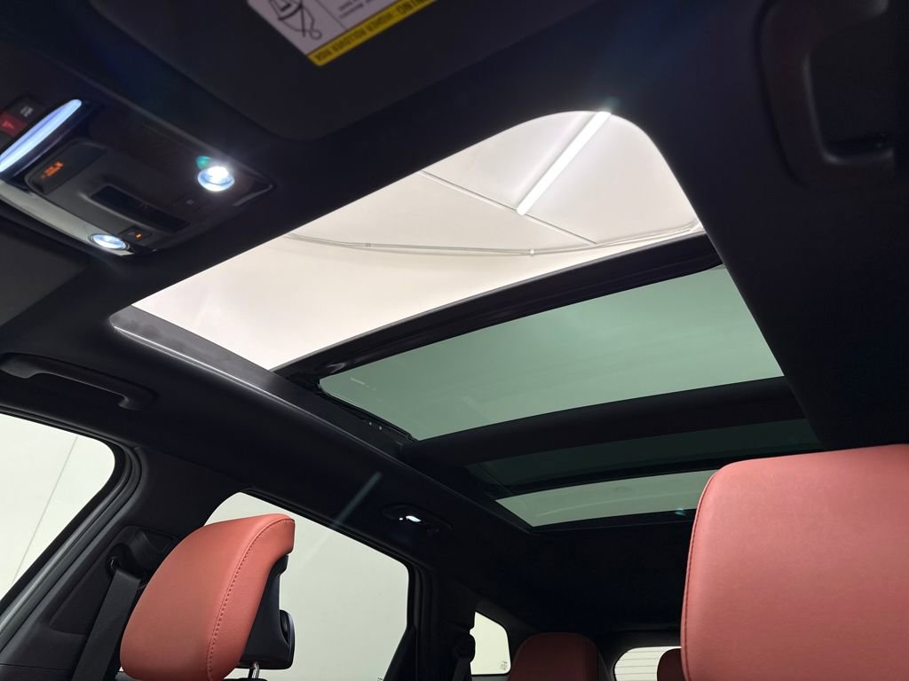 Used 2024 Kia Sportage SX image 22