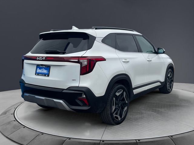 Used 2024 Kia Seltos SX w/ SX Sunroof Package AWD/4WD image 5