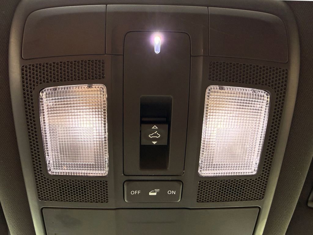 Used 2023 MAZDA CX-9 Carbon Edition image 37