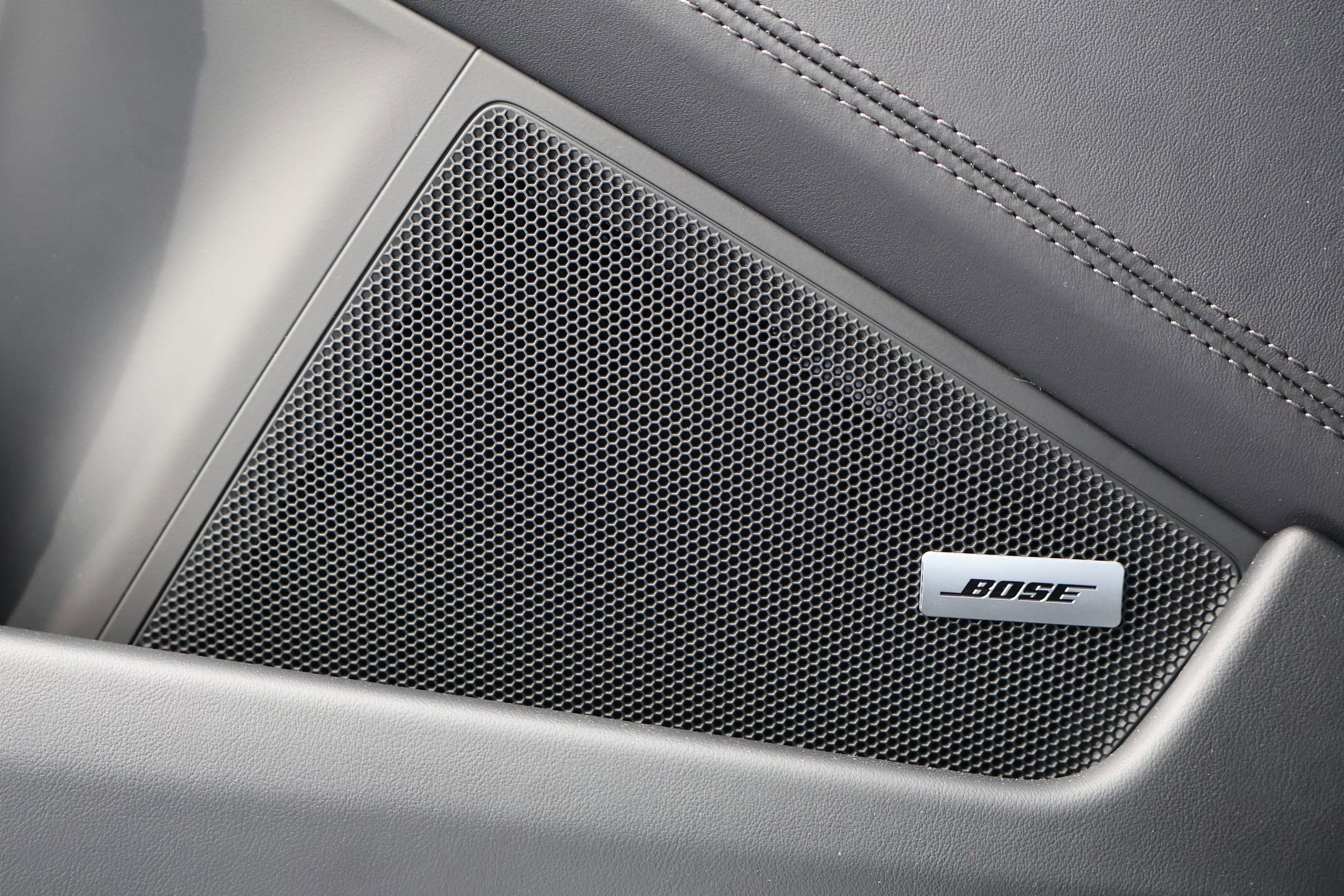 Certified 2025 Porsche 911 Carrera image 15