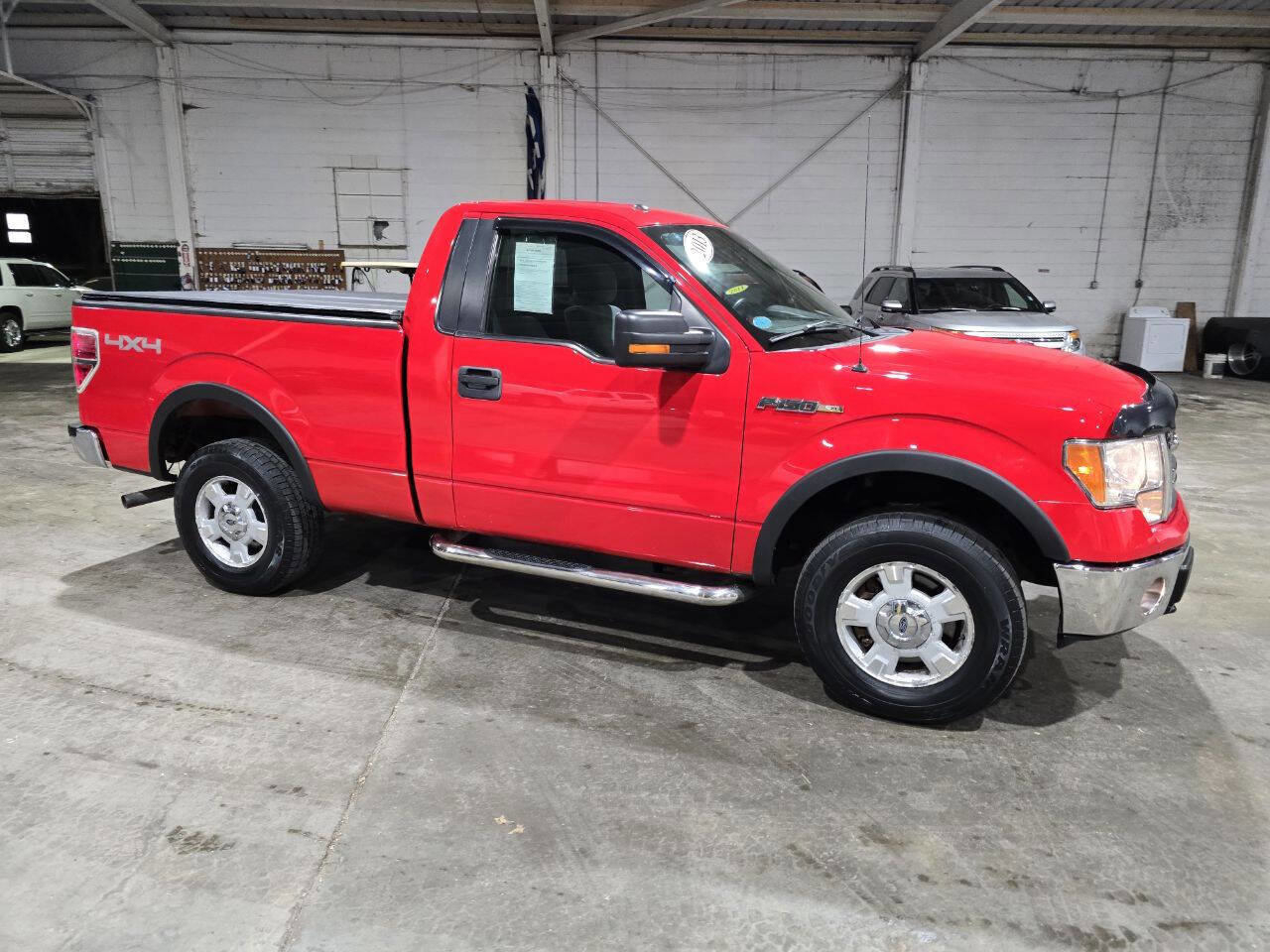 Used 2013 Ford F150 XLT w/ Mid Equipment Group image 15
