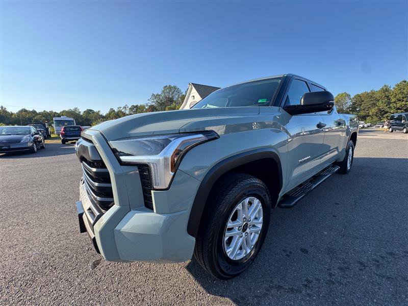 Used 2024 Toyota Tundra SR5 w/ SR5 Convenience Package image 9