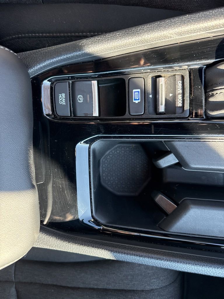Certified 2023 Honda Accord Sport image 25