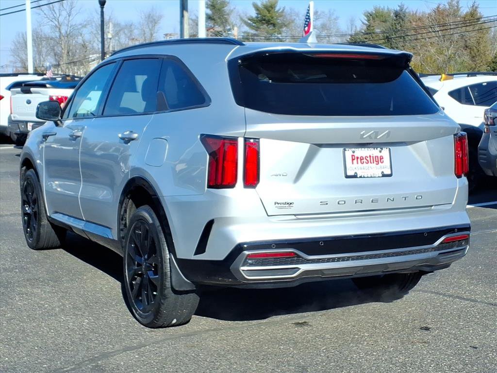 Used 2022 Kia Sorento SX image 5