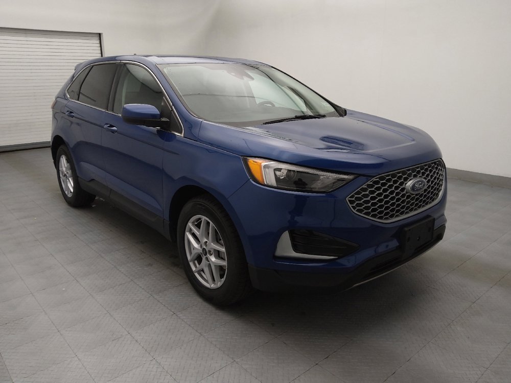 Used 2023 Ford Edge SEL image 13
