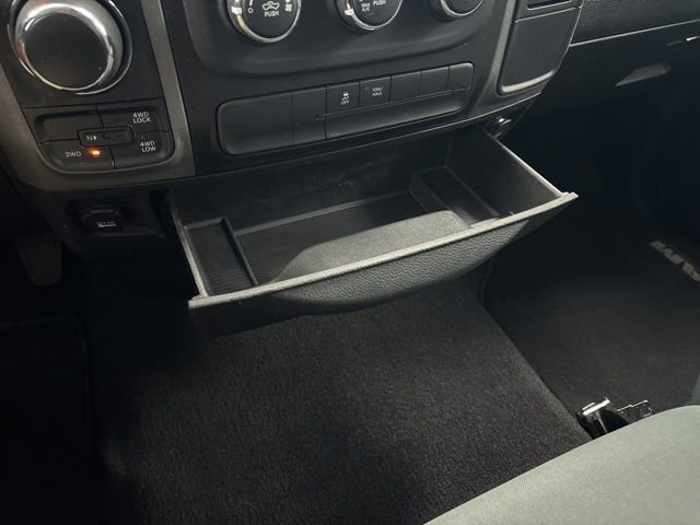 Used 2019 RAM 1500 Express image 34