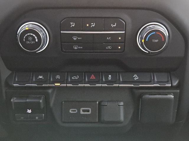 Used 2024 Chevrolet Silverado 1500 Custom Trail Boss w/ LPO, Dark Essentials Package AWD/4WD image 19