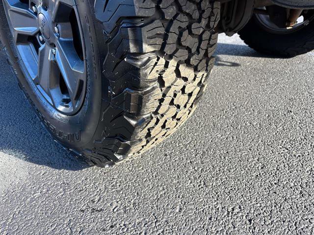 Used 2017 Jeep Wrangler Unlimited Rubicon image 27