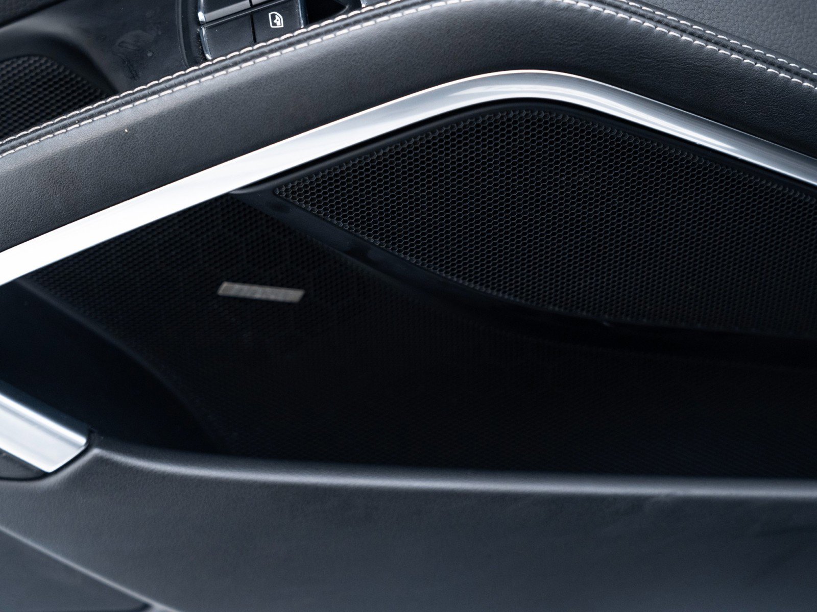 Certified 2018 Porsche 911 Carrera T image 25