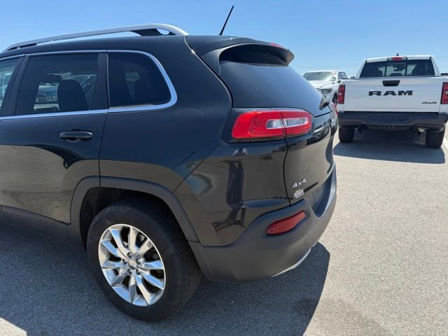Used 2014 Jeep Cherokee Limited AWD/4WD image 7