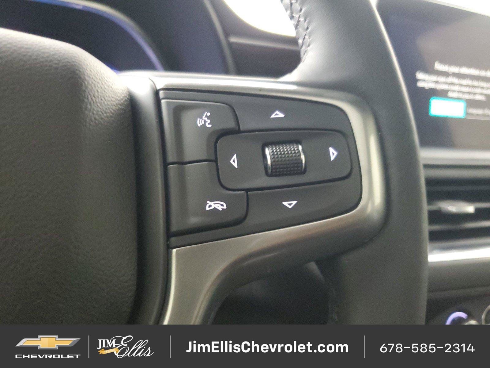 Used 2023 Chevrolet Tahoe Z71 w/ Luxury Package AWD/4WD image 26