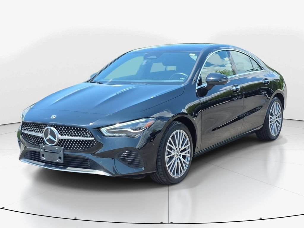 Used 2025 Mercedes-Benz CLA 250 image 11