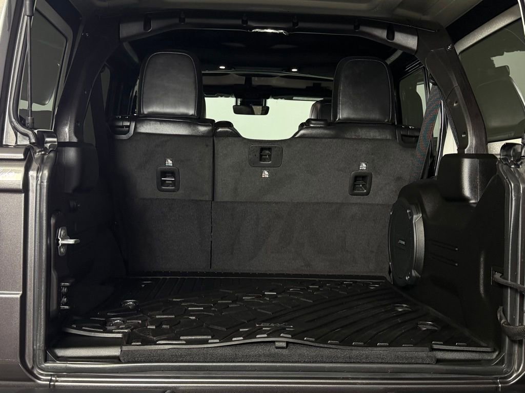 Certified 2025 Jeep Wrangler Unlimited Rubicon image 28