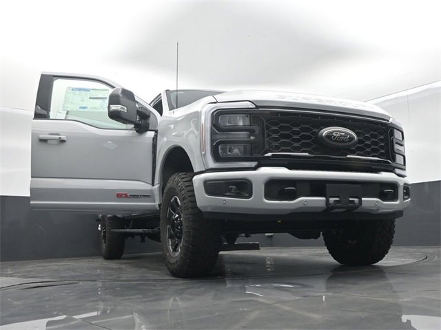 New 2026 Ford F250 Lariat image 67