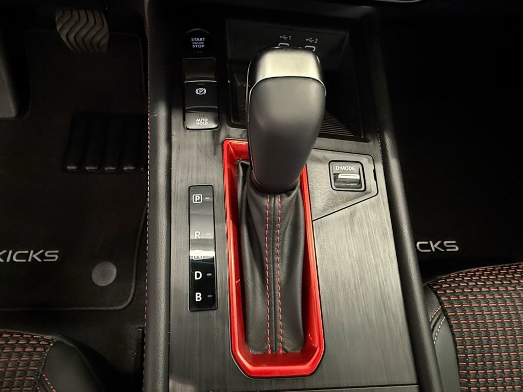 Used 2025 Nissan Kicks SR FWD image 34