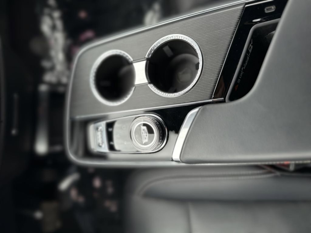 Used 2024 Cadillac Lyriq Luxury image 20