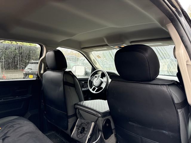 Used 2015 RAM 2500 Tradesman w/ Chrome Appearance Group image 12