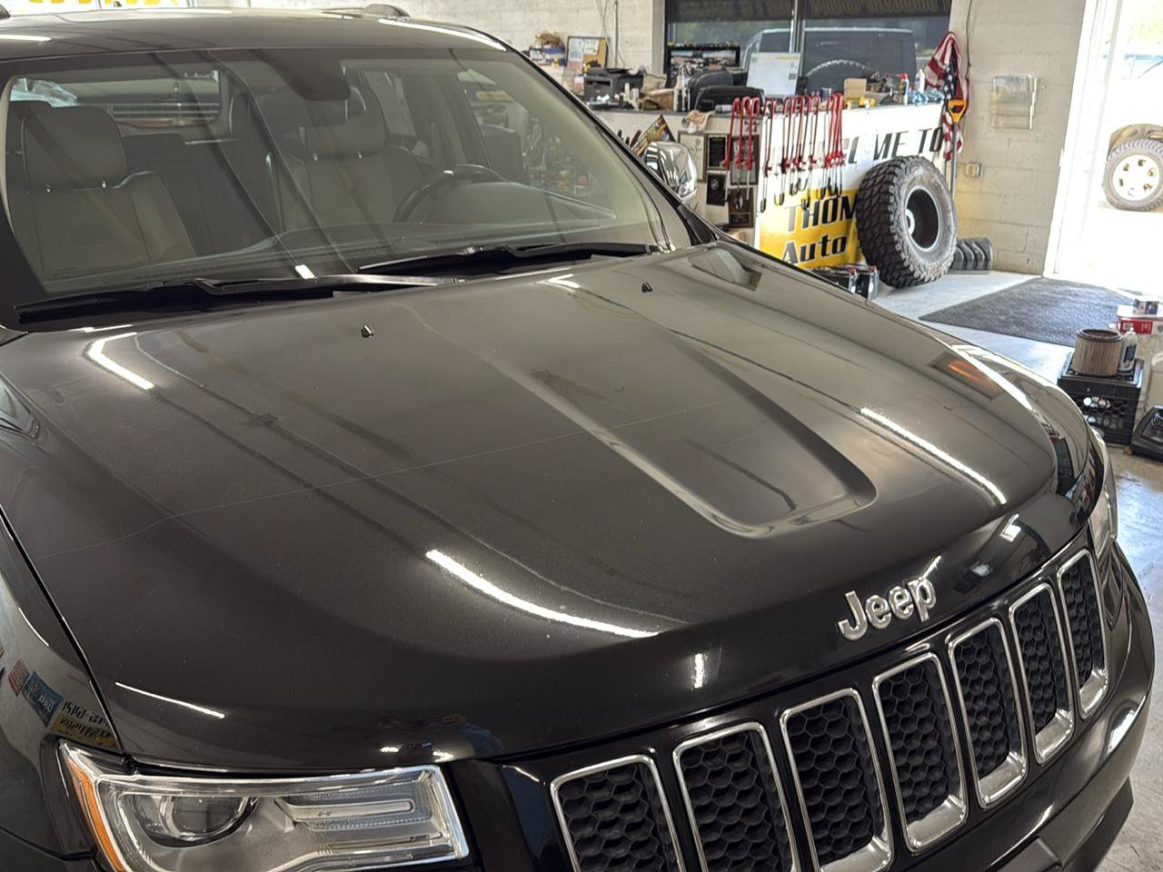 Used 2015 Jeep Grand Cherokee Overland AWD/4WD image 79