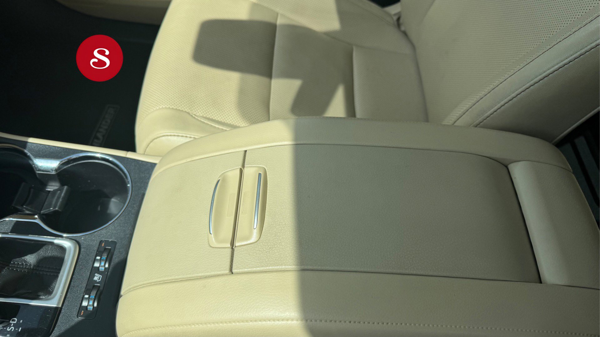 Used 2017 Toyota Highlander Limited AWD/4WD image 24