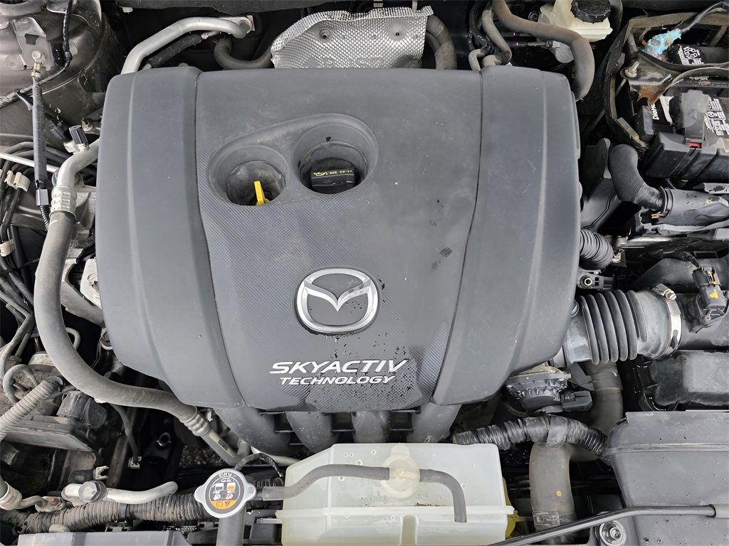 Used 2016 MAZDA MAZDA3 i Grand Touring image 10