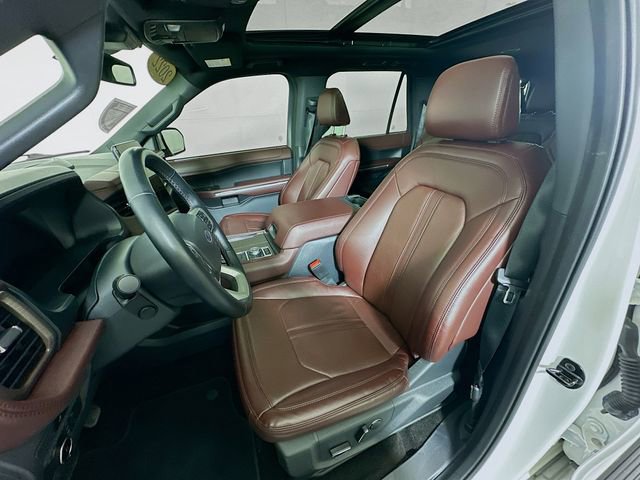 Used 2022 Ford Expedition Max Limited image 23