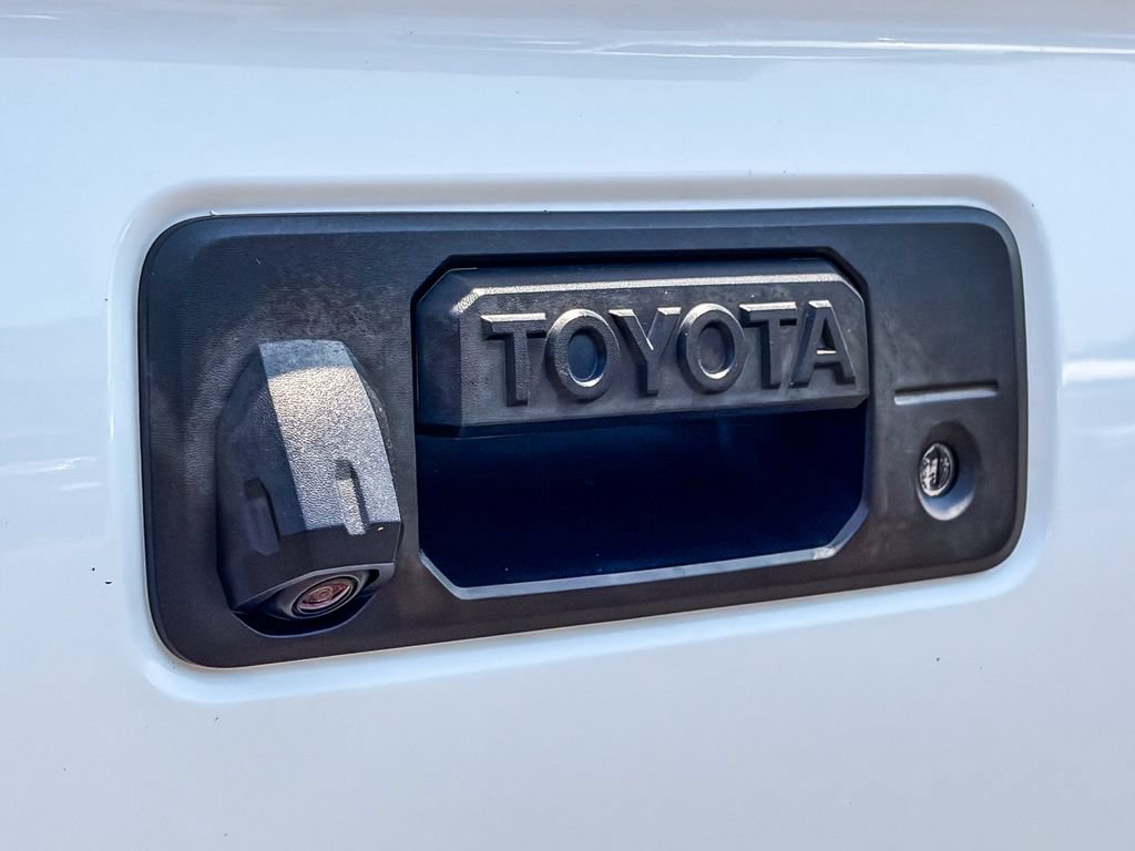Used 2023 Toyota Tacoma SR RWD image 9