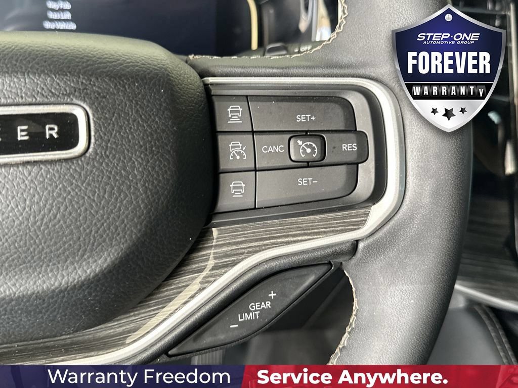 Used 2022 Jeep Wagoneer Series II w/ Premium Group I AWD/4WD image 24