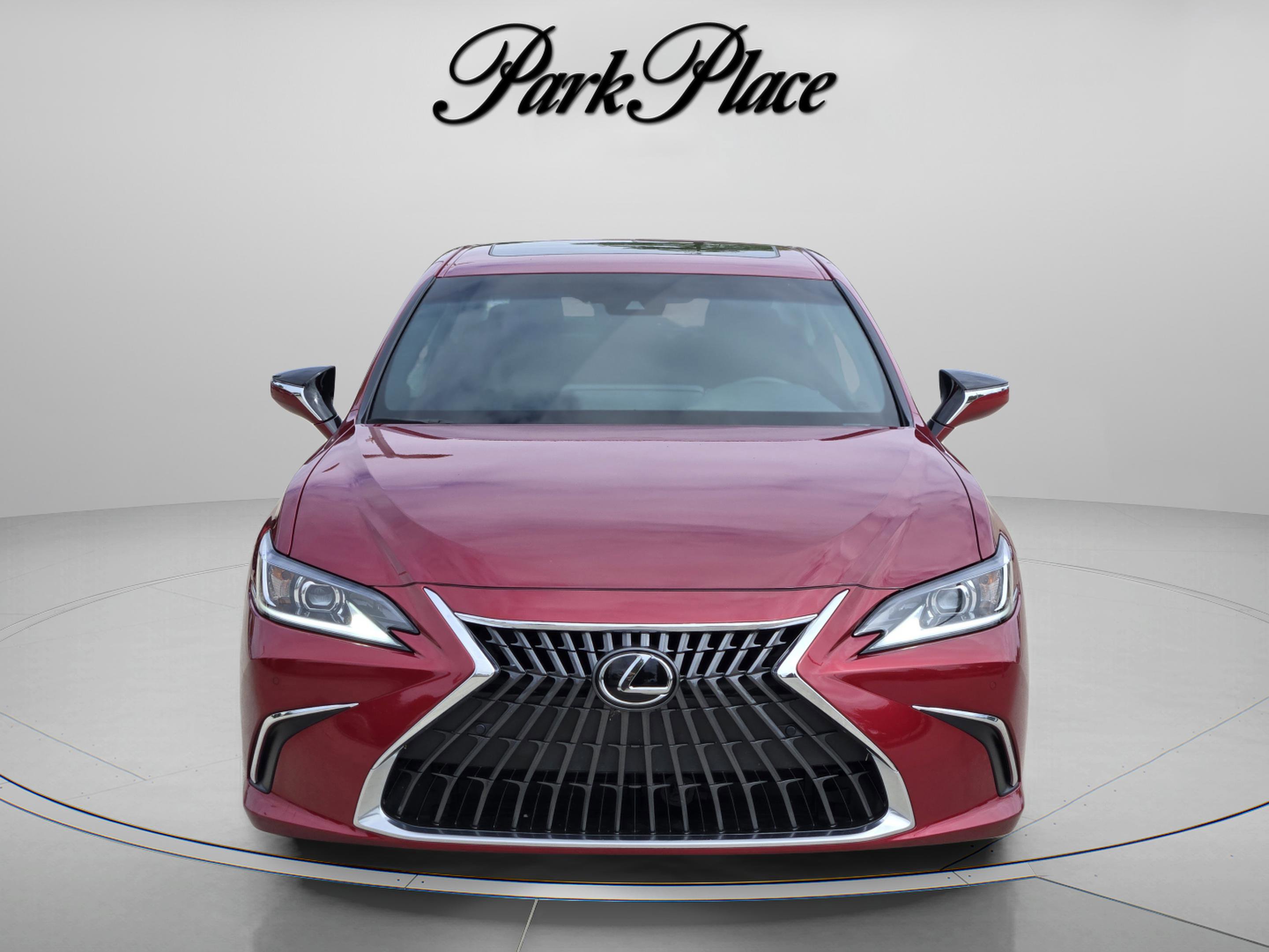 Used 2025 Lexus ES 300h w/ Premium Package FWD image 8
