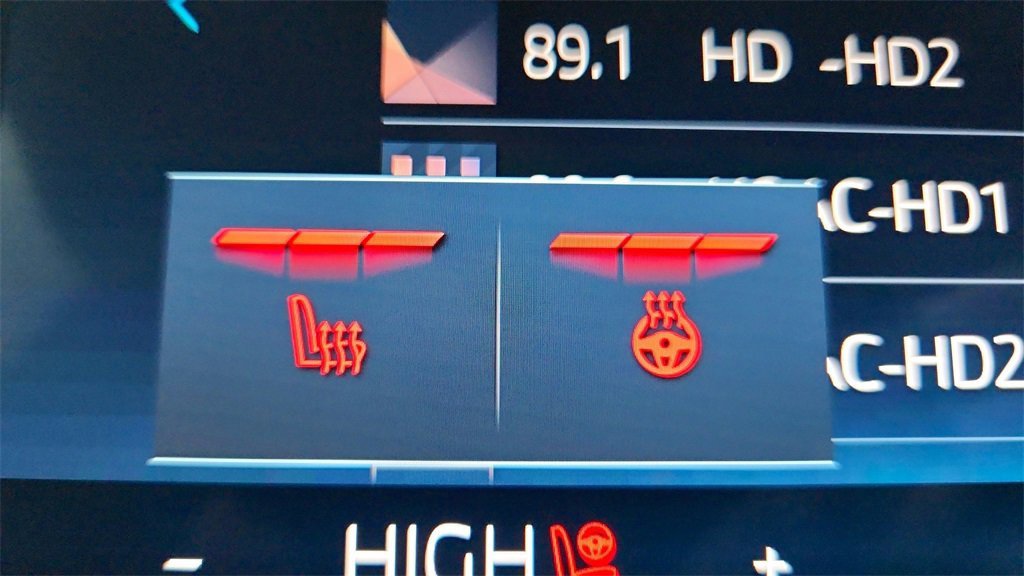 Used 2025 BMW X3 xDrive30i w/ Premium Package image 26